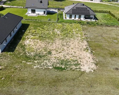 Olmonty działka 1000m2.