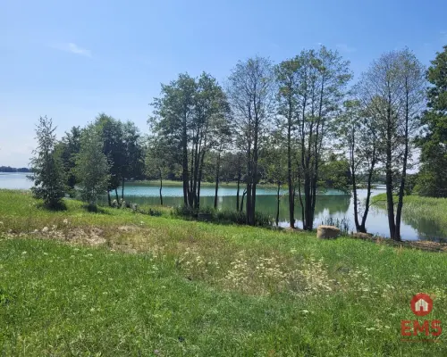 Jezioro, strefa ciszy, piękne widoki.