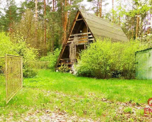 Działka rekreacyjno-budowlana 0,8 ha, pod miastem