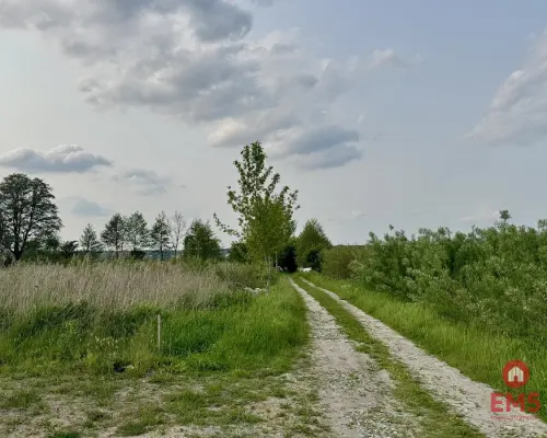 Działka w Nowodworcach