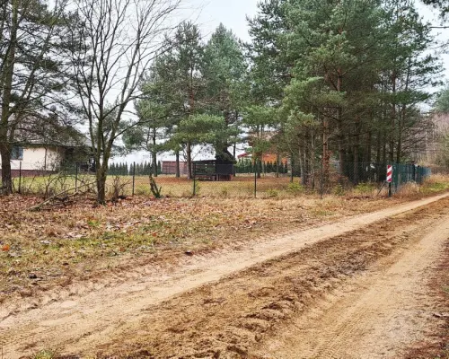 Działka 1900 m2. Pieńki