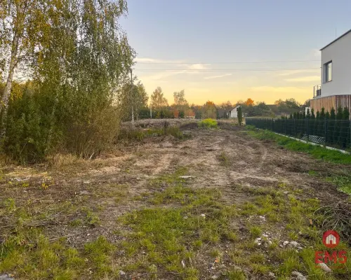 Działka w Choroszczy 800-1600 m2.