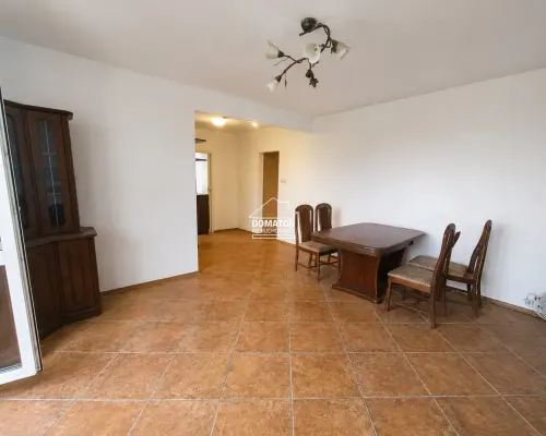 3 pokoje, ok. 60 m², balkon – Fordon