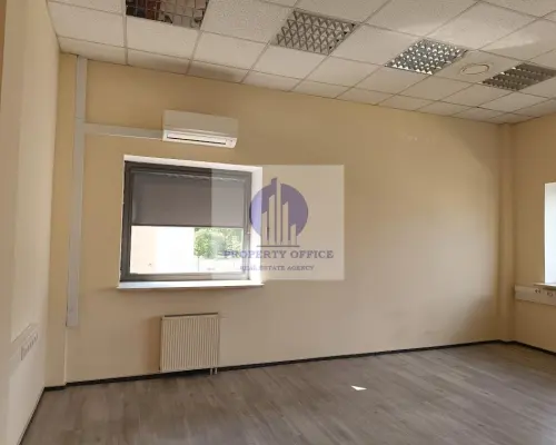 Targówek: lokal biurowy 64,50m2 do wynajęcia