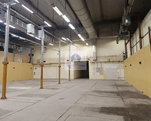 Bielany: magazyn 590,66 m2 do wynajęcia
