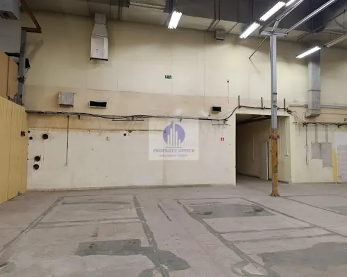 Bielany: magazyn 590,66 m2 do wynajęcia