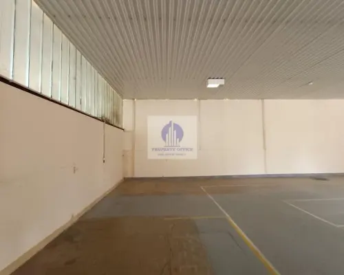Bielany: magazyn 409 m2 do wynajęcia