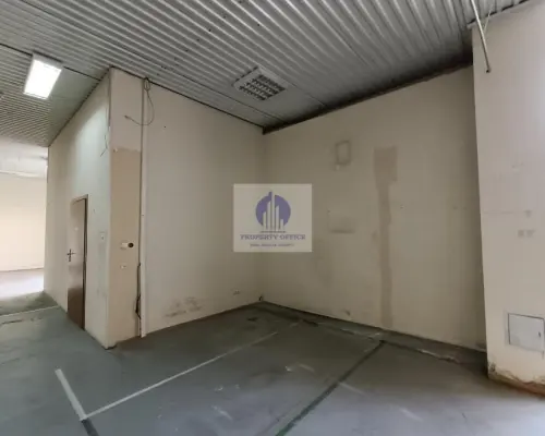 Bielany: magazyn 409 m2 do wynajęcia
