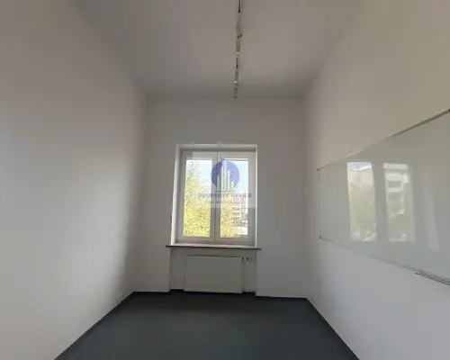 Mokotów: lokal biurowy 31,57m2 do wynajęcia