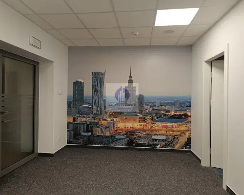 Śródmieście: lokal biurowy 29,49 m2 do wynajęcia