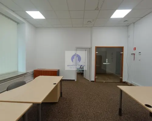 Mokotów: lokal biurowo-usługowy 38 m2 do wynajęcia