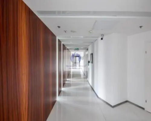 Śródmieście: lokal biurowy 300 m2 na podnajem