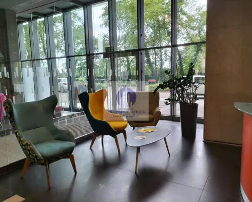 Mokotów: lokal biurowy o pow. 35,92 m2 do wynajęcia