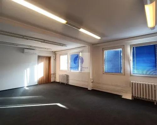 Mokotów: lokal biurowy 51,90m2 do wynajęcia