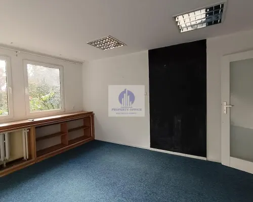 Mokotów: lokal biurowo-usługowy 122 m2 do wynajęcia