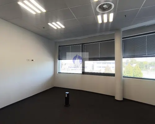 Warszawa Ursynów : lokal biurowy 155,60m2 do wynajęcia