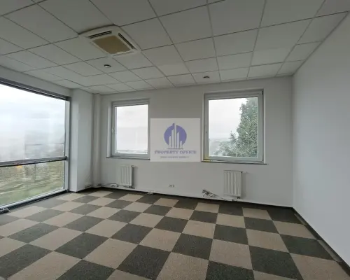 Warszawa Włochy: lokal biurowy 77,84 m2 do wynajęcia
