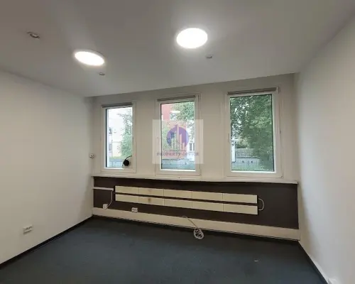 Mokotów: lokal biurowy 165m2 do wynajęcia