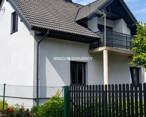 Dwurodzinny dom w Cichawie gm, Gdów