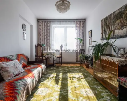 DOM Z ATRAKCYJNĄ, DUŻĄ DZIAŁKĄ 32 ARY INWESTYCJA