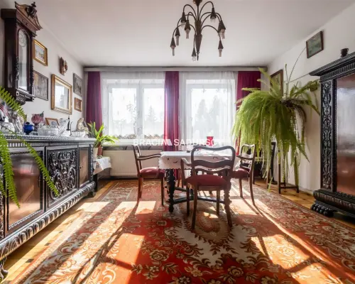 DOM Z ATRAKCYJNĄ, DUŻĄ DZIAŁKĄ 32 ARY INWESTYCJA