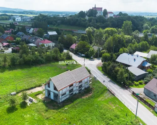 Nowoczesny dom w Morawicy