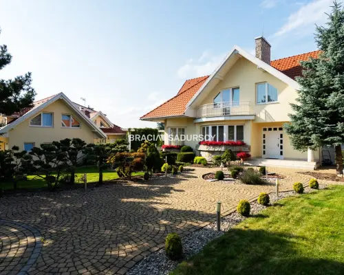 Dom, rezydencja, firma, biura, ogród, inwestycja