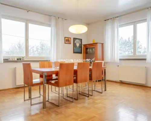 Dom wolnostojący 313m2 z basenem-blisko Krakowa