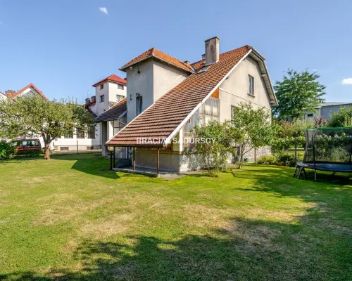 DOM NA SPRZEDAŻ - KRAKÓW, BIEŻANÓW  2 niezależne poziomy | ok. 200 m² | 14 arów działki | podpiwnic
