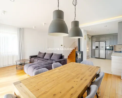 NOWOCZESNY DOM 265 m² | LUSINA | 6 ARÓW