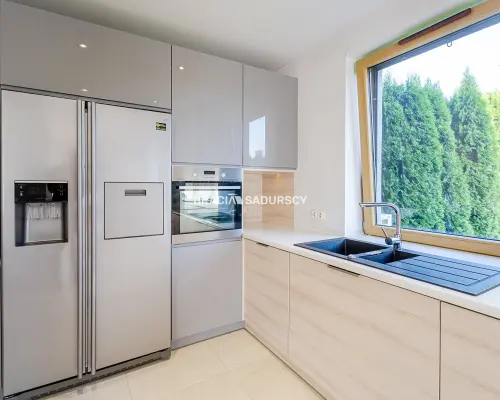 NOWOCZESNY DOM 265 m² | LUSINA | 6 ARÓW