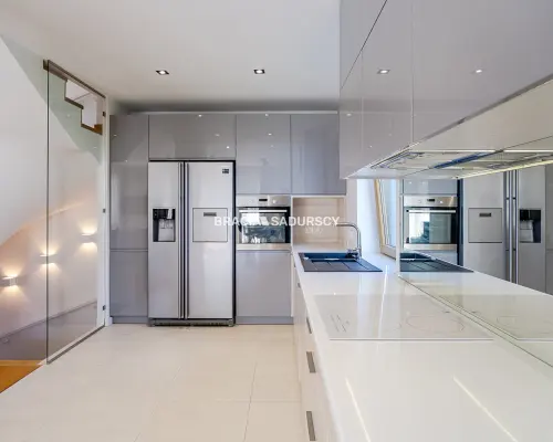 NOWOCZESNY DOM 265 m² | LUSINA | 6 ARÓW
