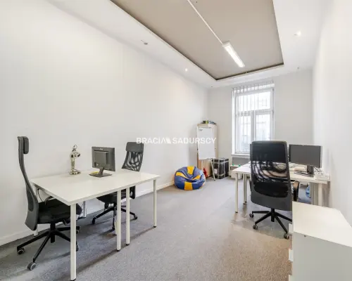Przestronne biuro 140 m² w centrum Krakowa - ul. Lubicz  Szukasz świetnie skomunikowanego miejsca na siedzibę swojej fir