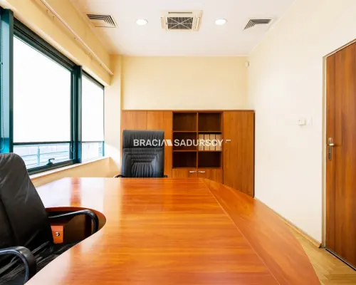 komfortowe biuro 90 m² dla firm