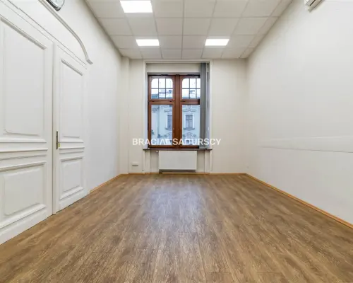 Lokal biurowy o pow. 303m2, Stare Miasto Kraków!!!