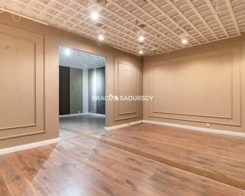 Lokal użytkowy- 340m2, rejon ul. Zakopiańskiej