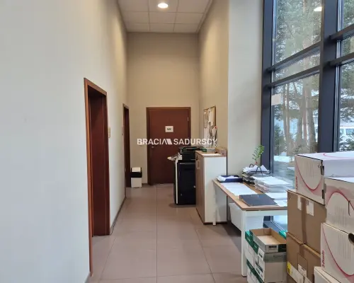 Bronowice, parter, 95 m2 biur + parking