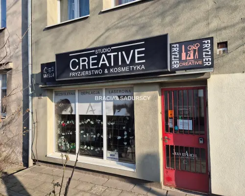 Działający fryzjer odstąpi lokal 64m2