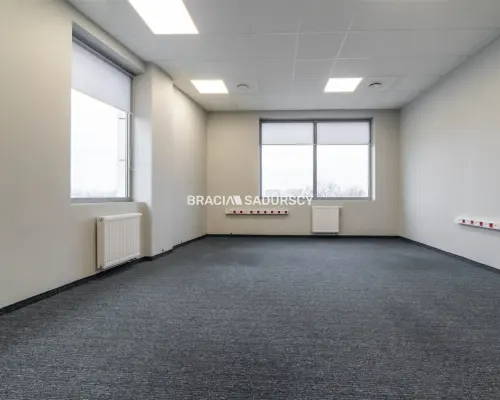 Powierzchnia biurowa z parkingiem  - 400m2
