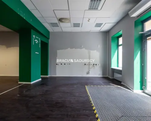 Rynek Kleparski - lokal w ciągu pieszym - 140m2