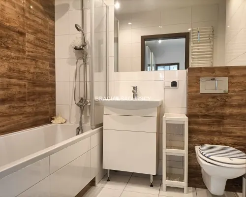 2 pok ok 52,5m2 z tarasem i ogórdkiem 130m2