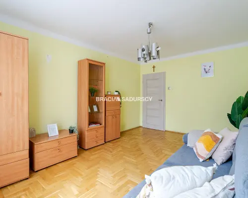 4-pok/Azory/2 balkony/murowany garaż/dla rodziny