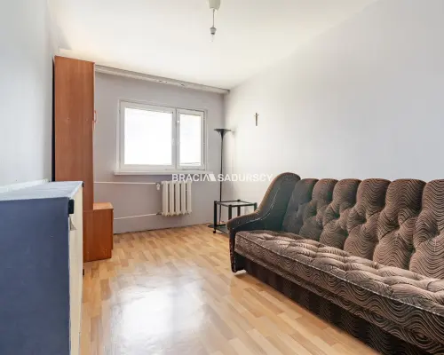 PRZESTRONNE - 78 M2 W ŚWIETNEJ LOKALIZACJI
