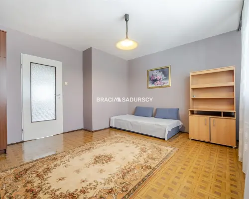 PRZESTRONNE - 78 M2 W ŚWIETNEJ LOKALIZACJI