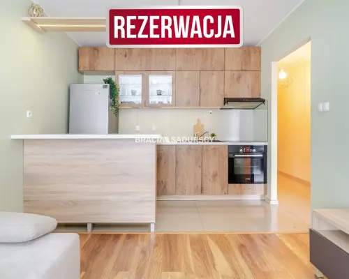 Zadbane 38 m² z balkonem | Piaski Wielkie