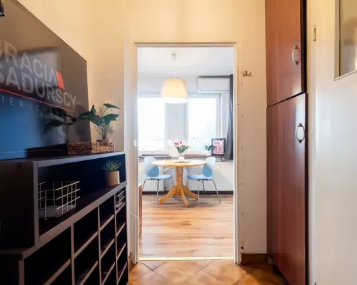 27m2 z piwnicą, klimatyzacją i widokiem na Kopiec
