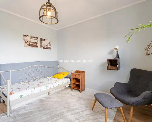 Wygodne mieszkanie 3 pokojowe z balkonem.