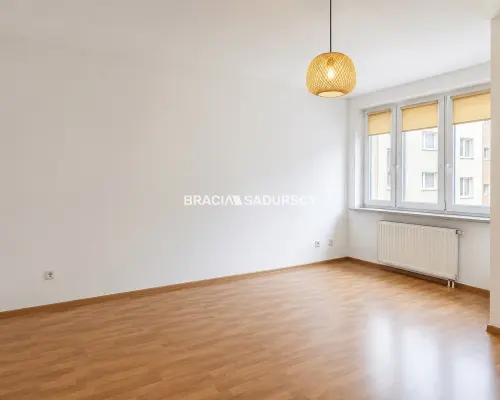 kawalerka z balkonem, Płaszów