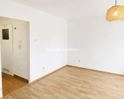 kawalerka z balkonem, Płaszów