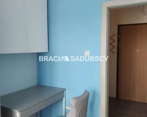 2 POKOJE | 5. PIĘTRO | BALKON | DĄBSKA |GARAŻ|